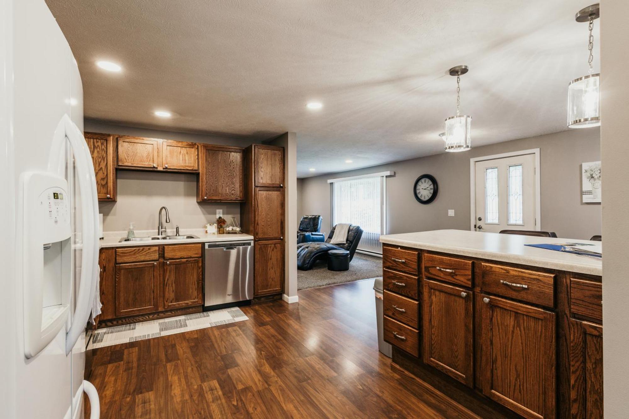 Indoor Hot-Tub! Spacious & Updated Mqt Township Home! Marquette Kültér fotó